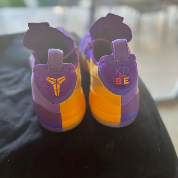 Purple Kobe Ad Grape Size 16 Nike Kobe Lakers Hyper Grape